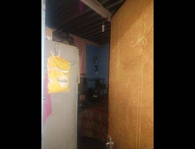 2 BEDROOM HOUSE FOR SALE IN ZONKIZIZWE EXT 2